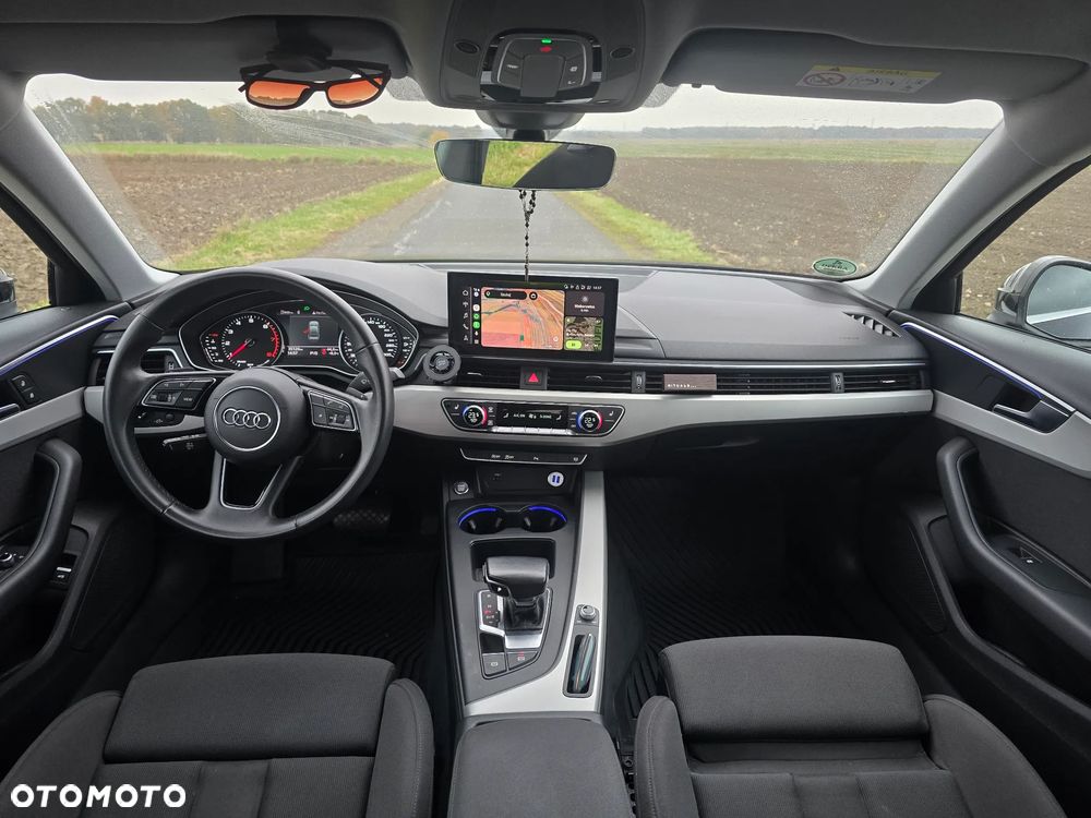 Audi A4 Limousine - 15