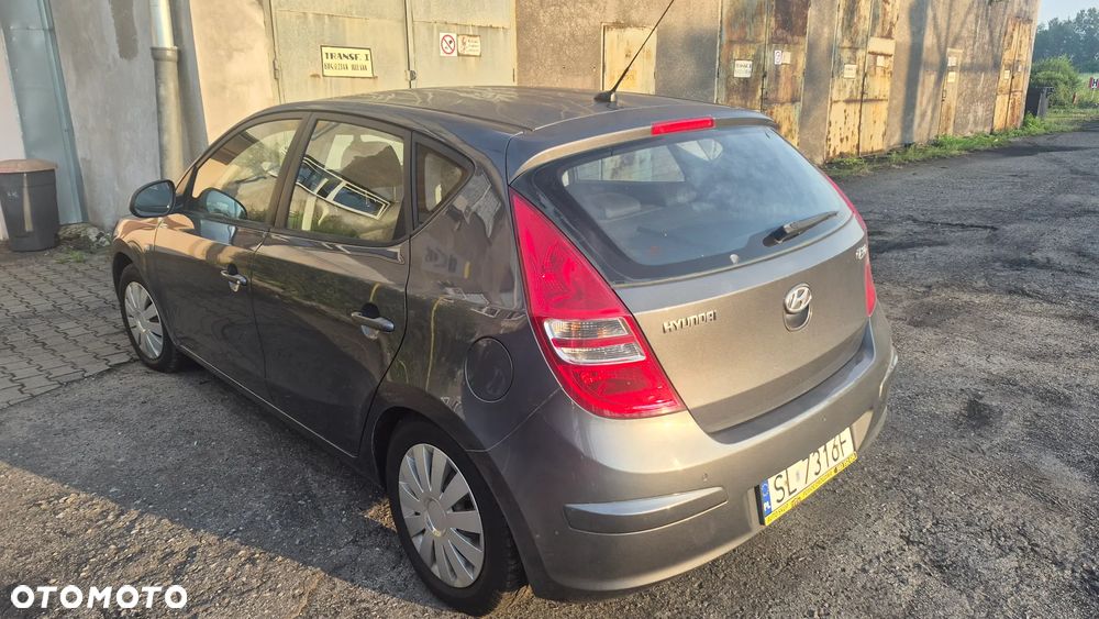 Hyundai i30 - 22