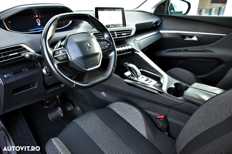 Peugeot 3008 1.6 BlueHDI S&S EAT6 Active - 12