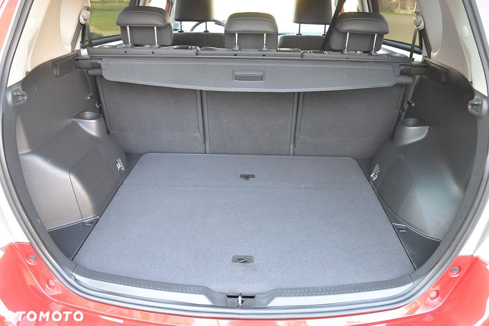 Toyota Verso 2.0 D-4D Executive - 15