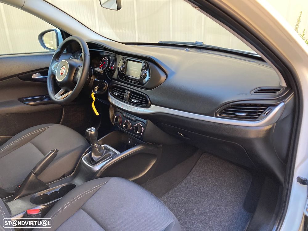 Fiat Tipo 1.3 Multijet Life - 28