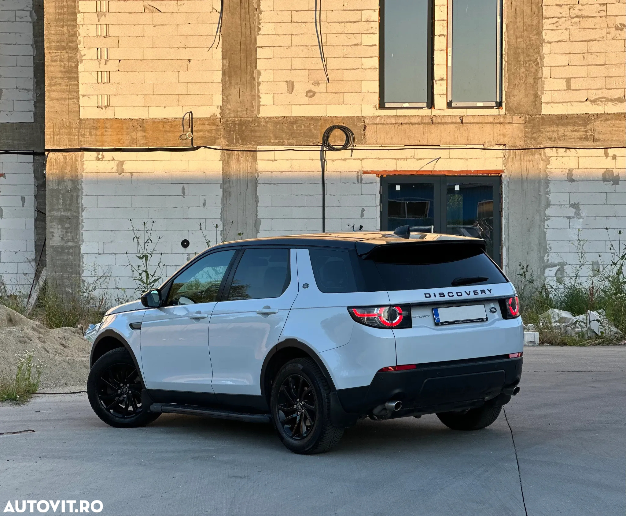 Land Rover Discovery Sport 2.0 l TD4 HSE Aut. - 3