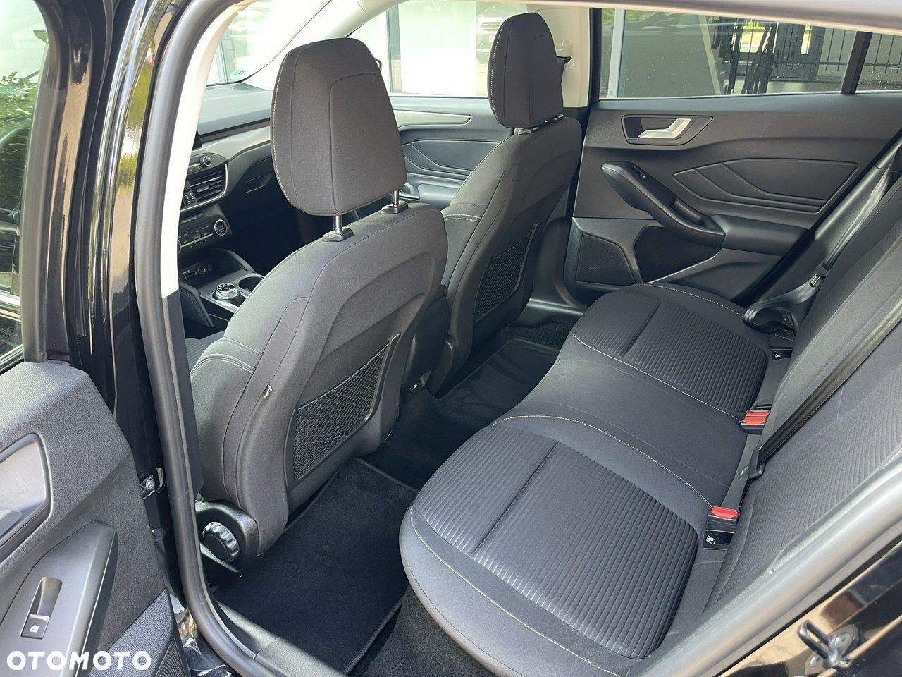 Ford Focus - 24
