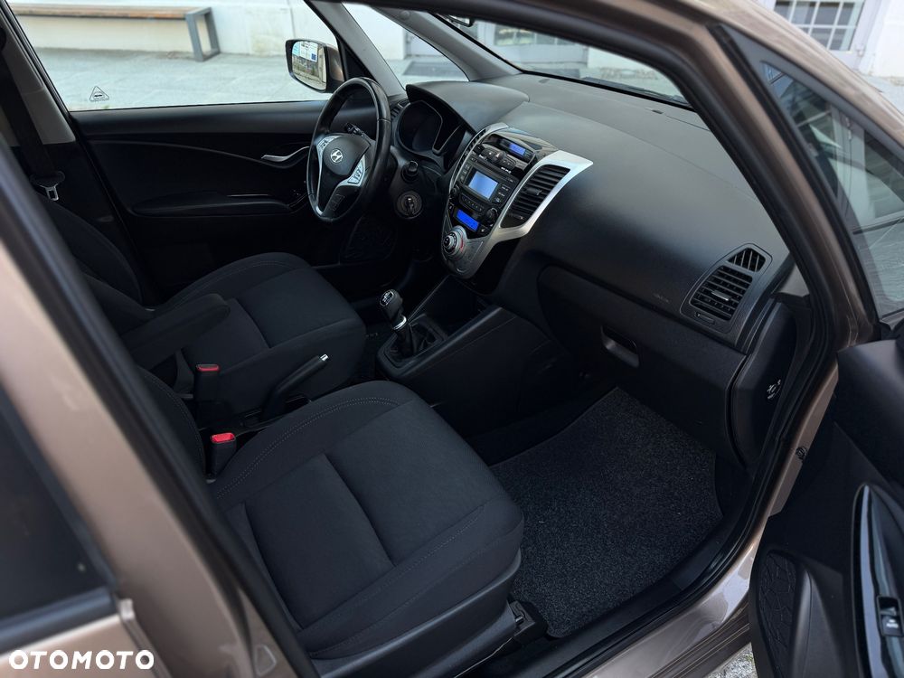 Hyundai ix20 1.4 CRDi Premium - 14
