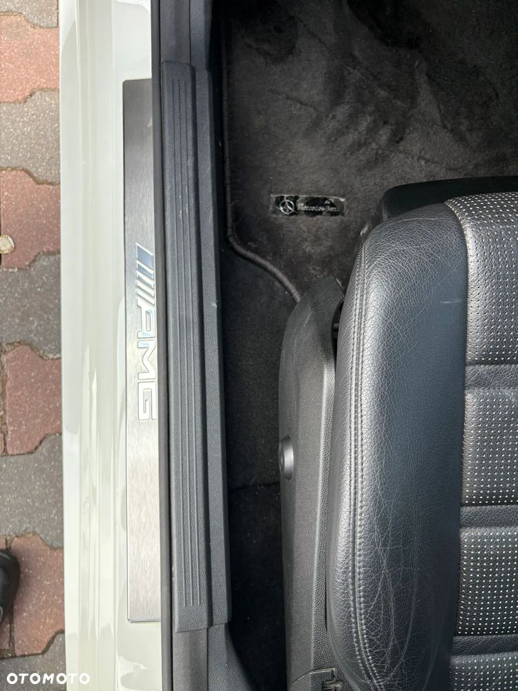 Mercedes-Benz Klasa E 63 AMG - 18