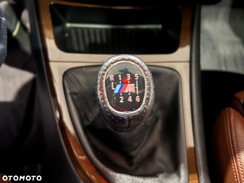 BMW Seria 1 123d DPF Edition Lifestyle - 36