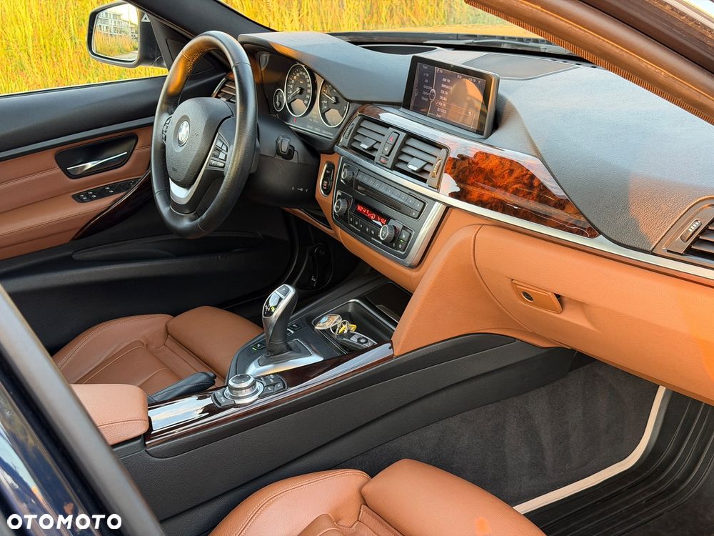 BMW Seria 3 328i Luxury Line - 27