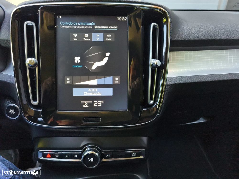Volvo XC 40 2.0 D3 Momentum Plus - 15