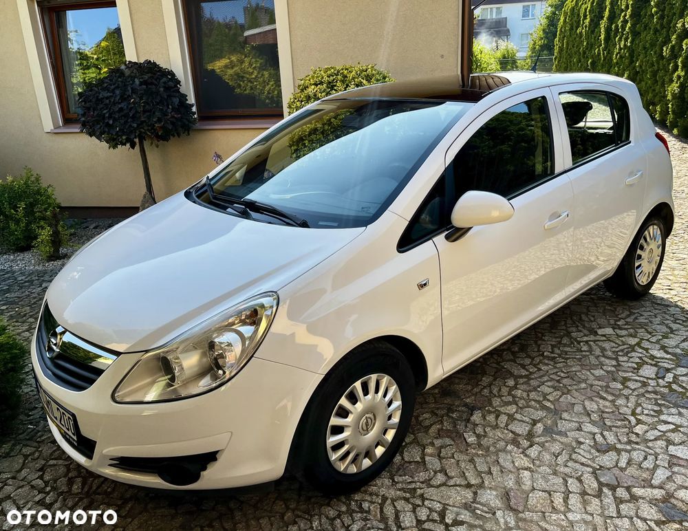 Opel Corsa - 1