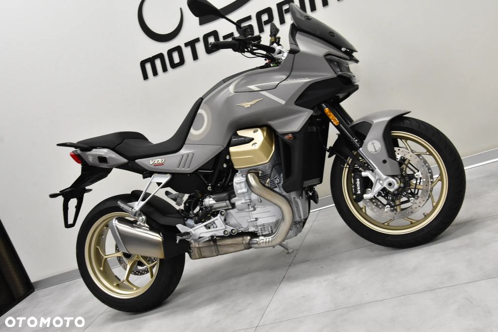 Moto Guzzi V100 Mandello - 8