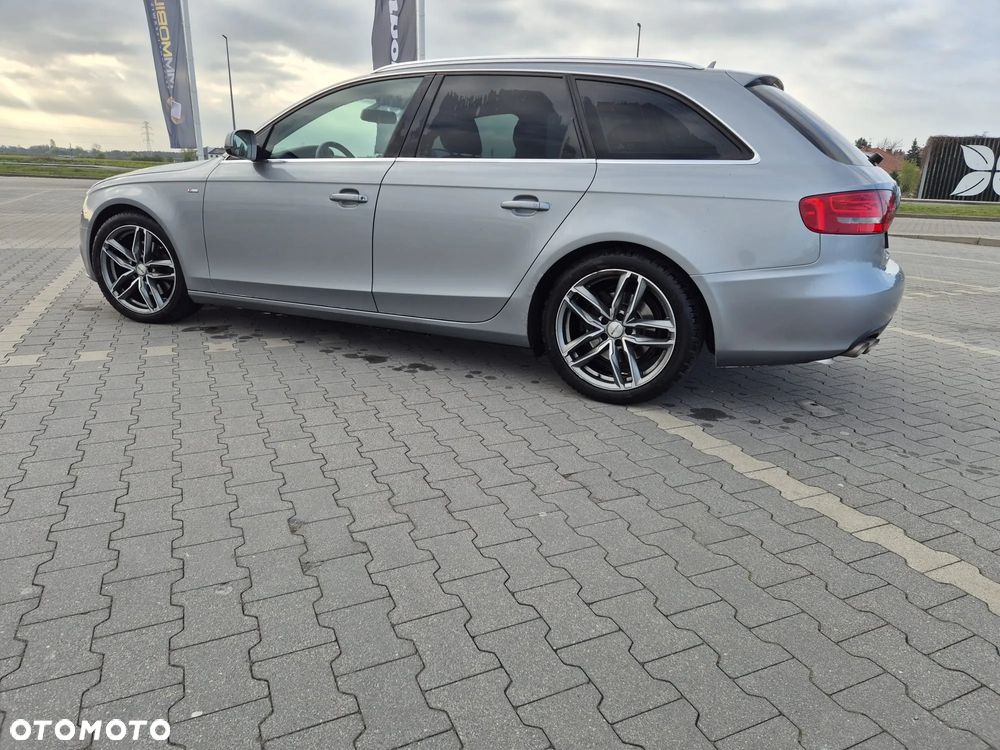 Audi A4 Avant 2.0 TDI e DPF S line Sportpaket - 9
