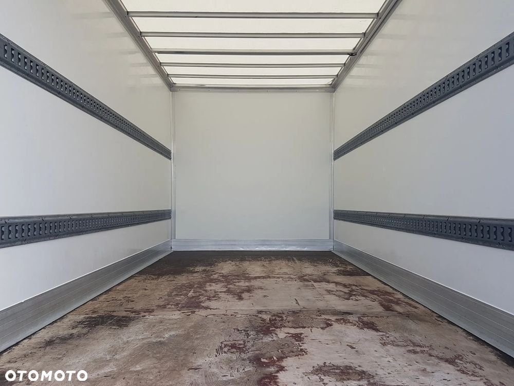 Renault MASTER KONTENER 8EP 4,22x2,23x2,22 KLIMA KRAJOWY MANUAL  6-BIEGÓW - 18