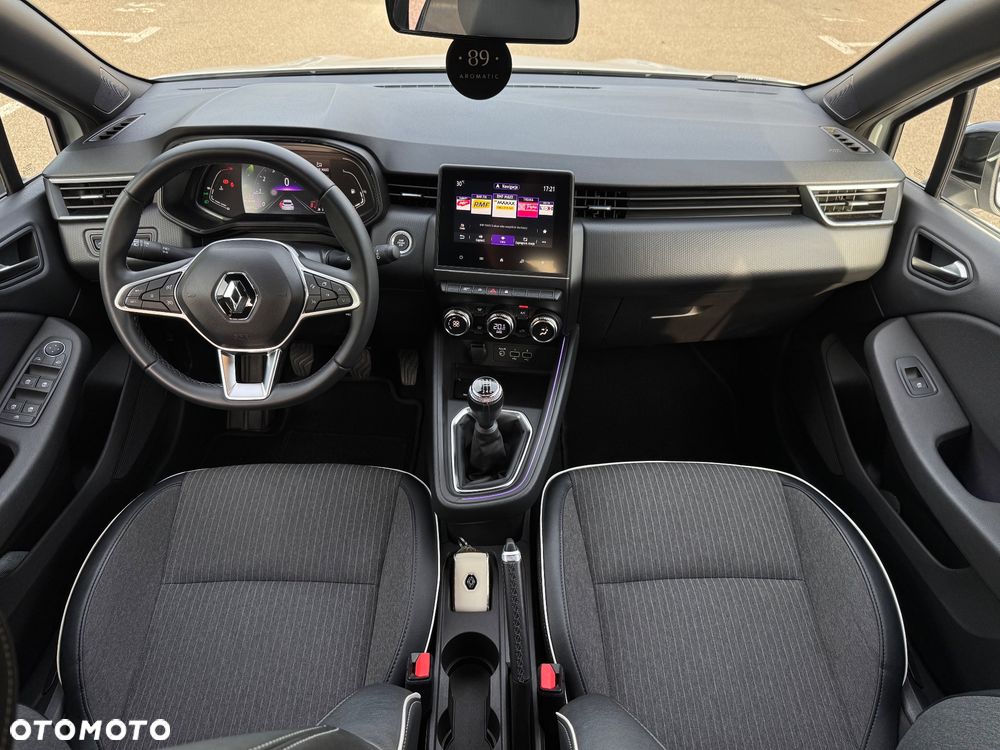 Renault Clio TCe 90 TECHNO - 16