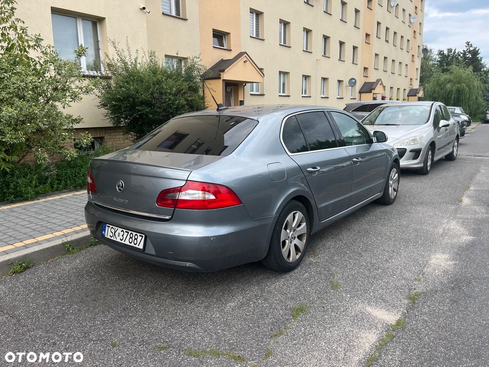 Skoda Superb 1.9 TDI Elegance - 4