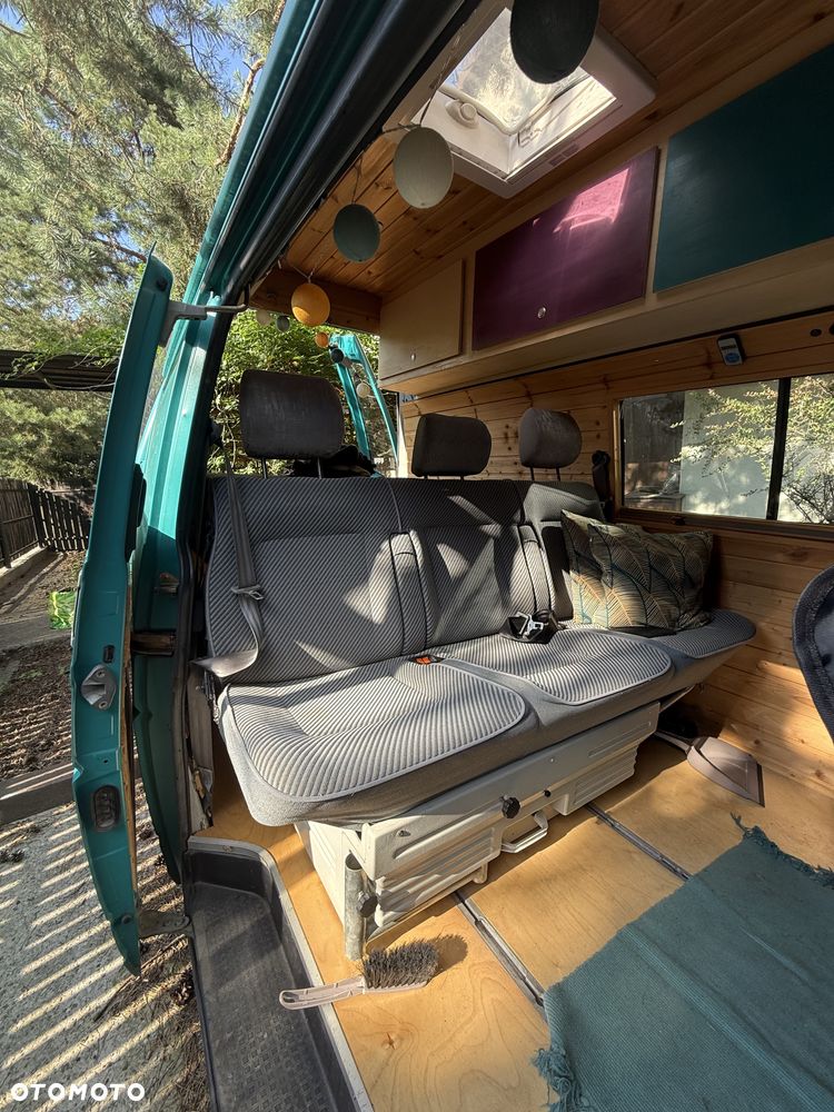 Volkswagen Transporter Standard - 10