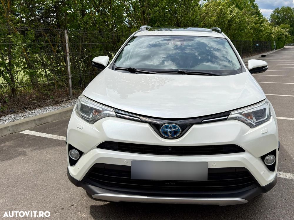 Toyota RAV4 - 2