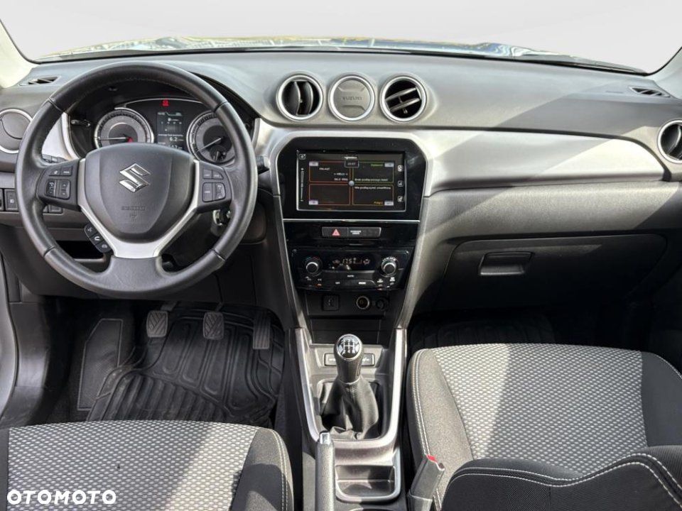 Suzuki Vitara - 23