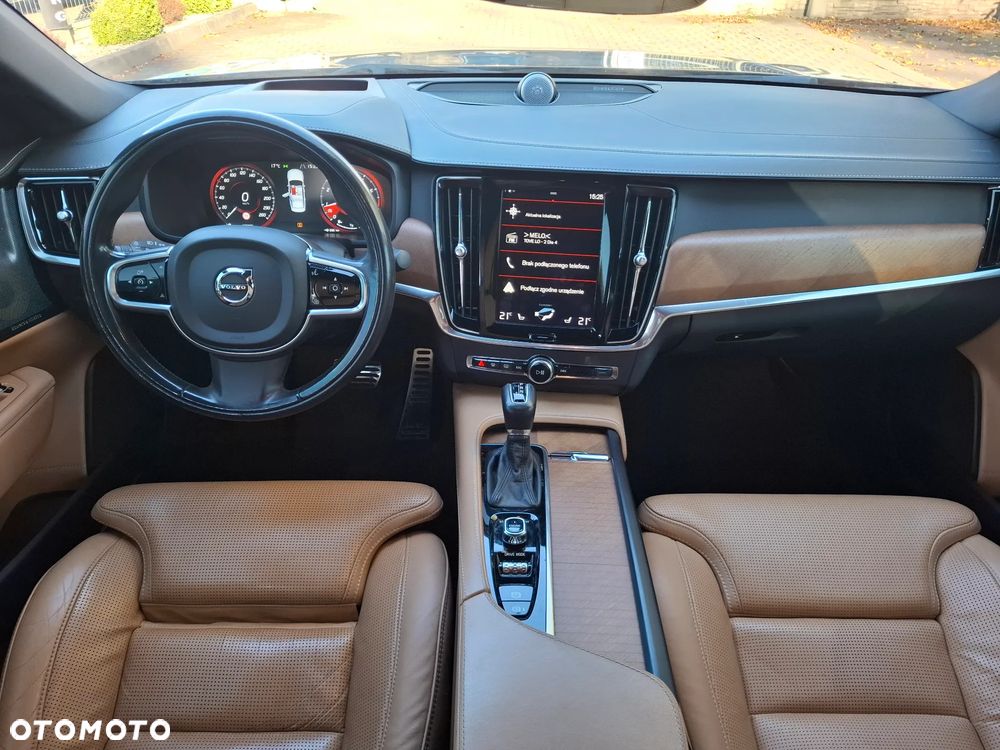 Volvo S90 - 22