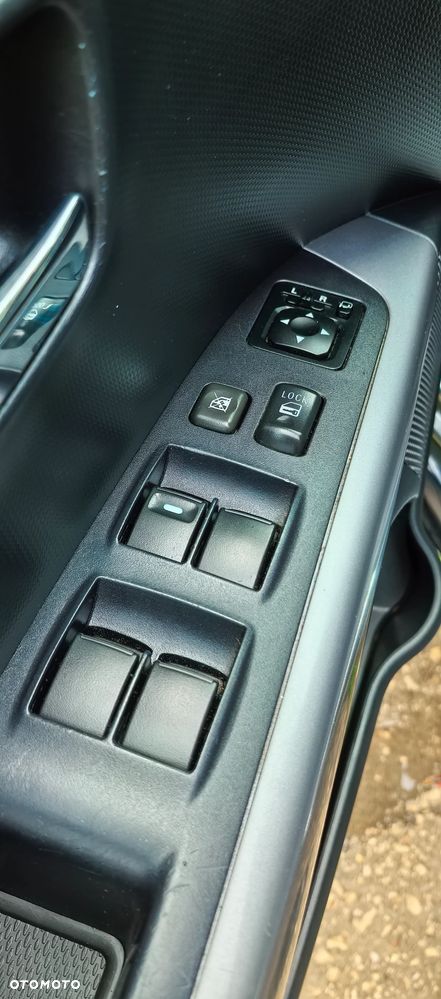 Citroën C-Crosser 2.2 HDi Exclusive DCS - 18