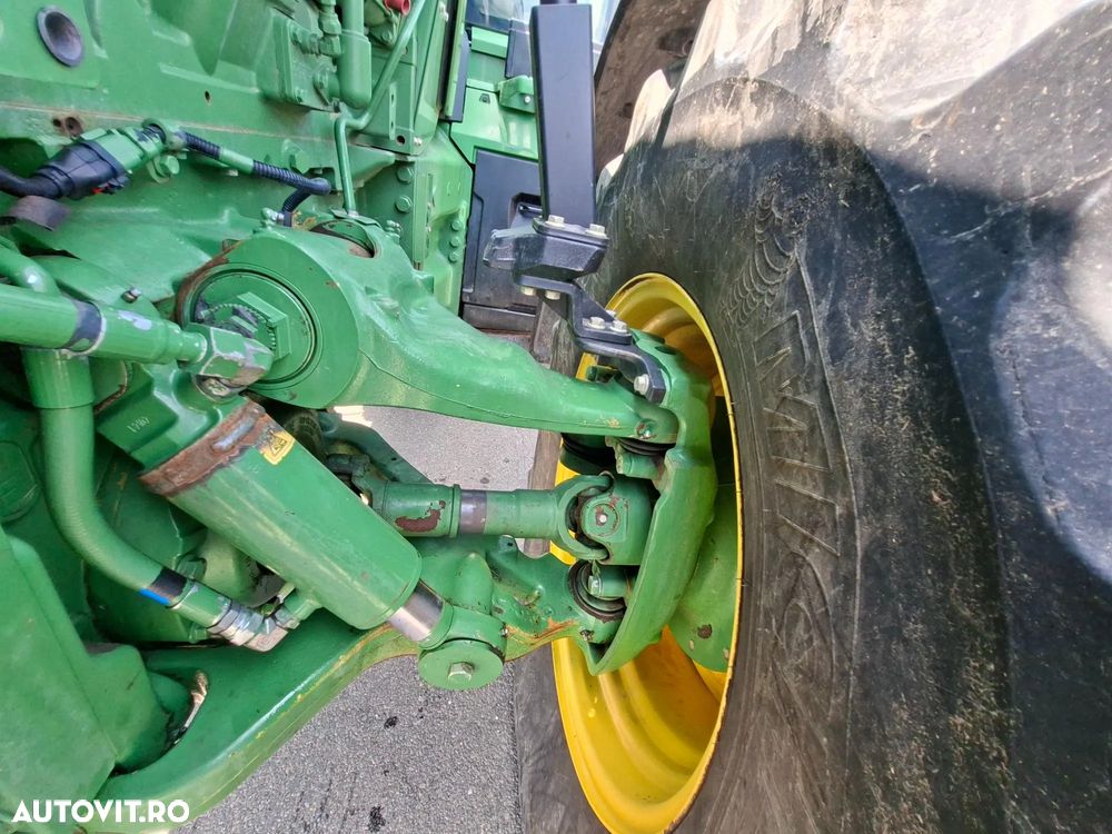 John Deere 8R 310  4x4 - 17