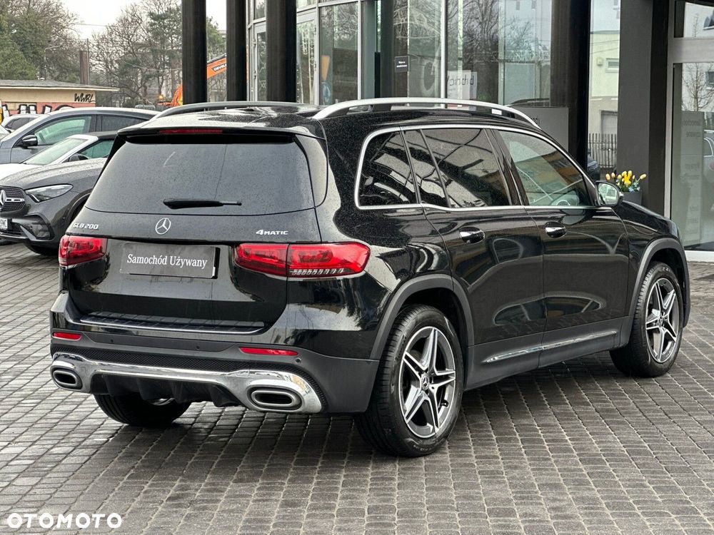 Mercedes-Benz GLB - 7