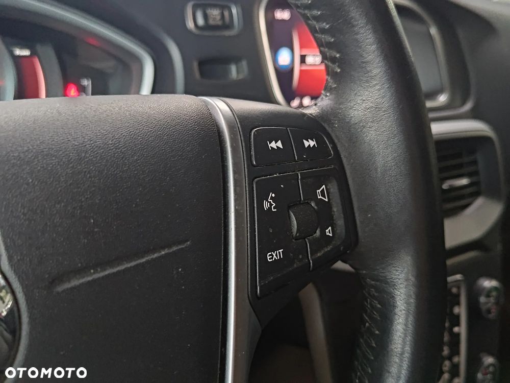 Volvo V40 D3 Drive-E Inscription - 17