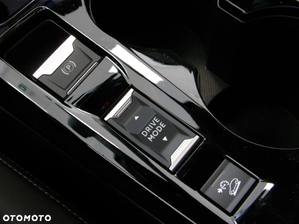 Peugeot 2008 1.2 PureTech GT S&S EAT8 - 31