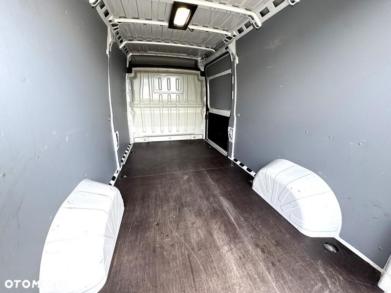 Toyota Proace Max Furgon L3H2 - 12