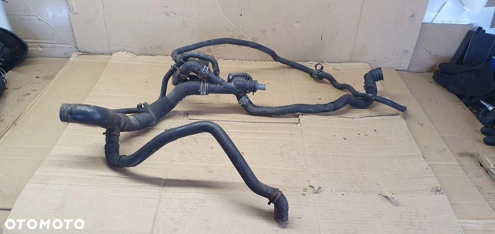 Wąż przewód wody płynu węże Skoda Rapid 1.6 TDI 6R0122101BC 03L121157AL - 9