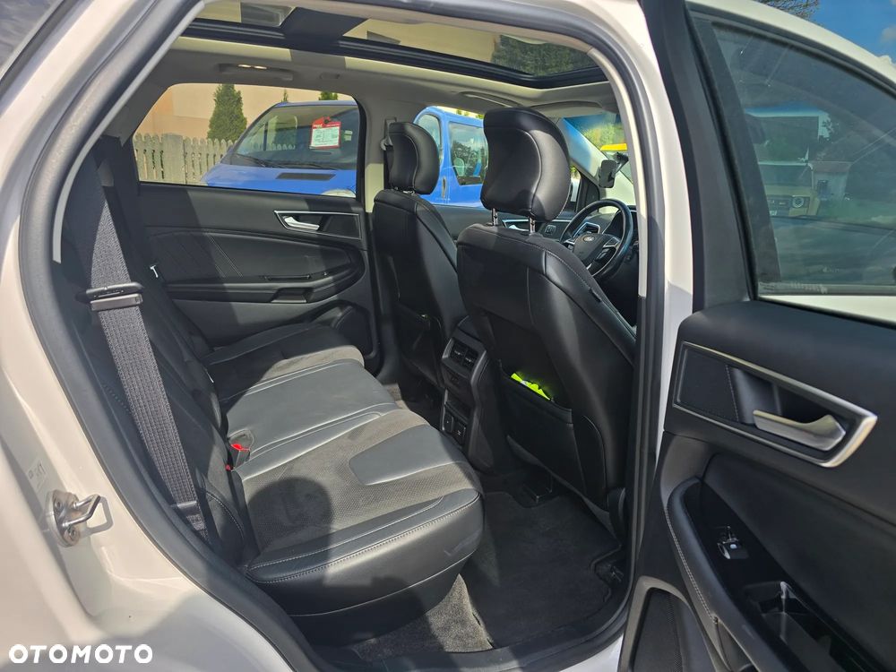 Ford Edge 2.0 TDCi Twin-Turbo 4WD ST-Line - 29