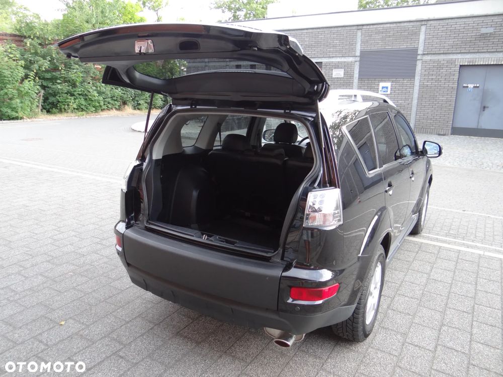 Mitsubishi Outlander 2.0 2WD Edition - 22