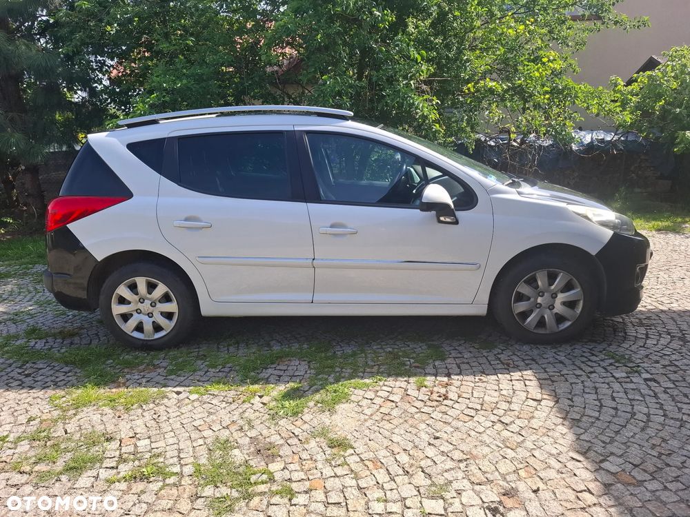 Peugeot 207 1.6 - 22