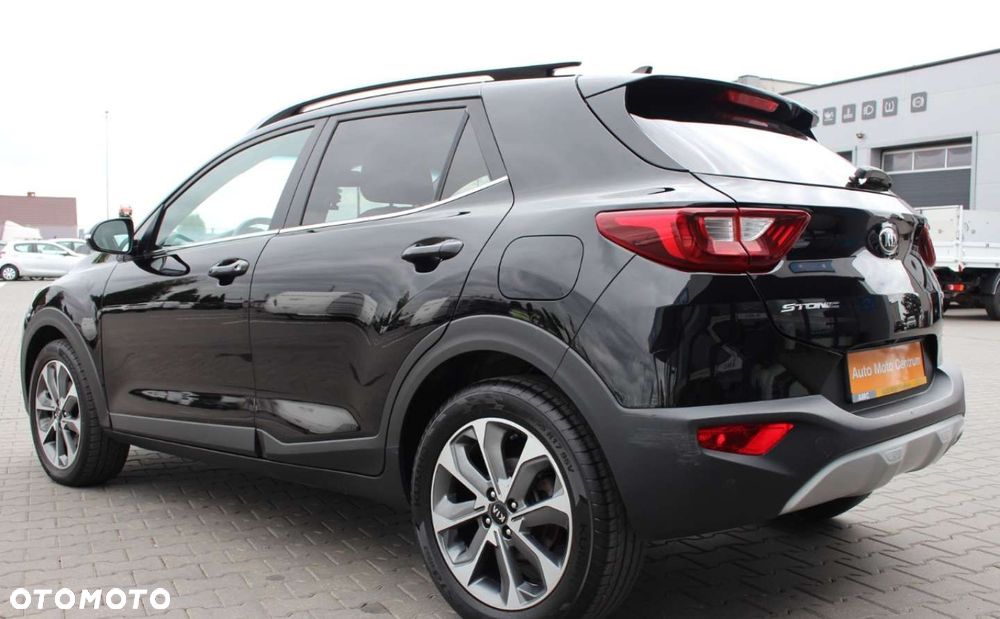 Kia Stonic - 8