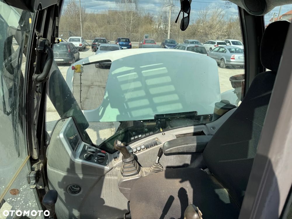 Mecalac 8MCR / Komplet Łyżek -Widły / 8 ton - 18