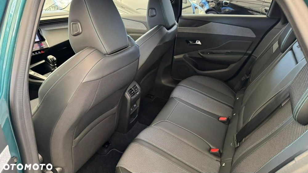 Peugeot 308 1.2 PureTech GPF Active Pack Business S&S - 33