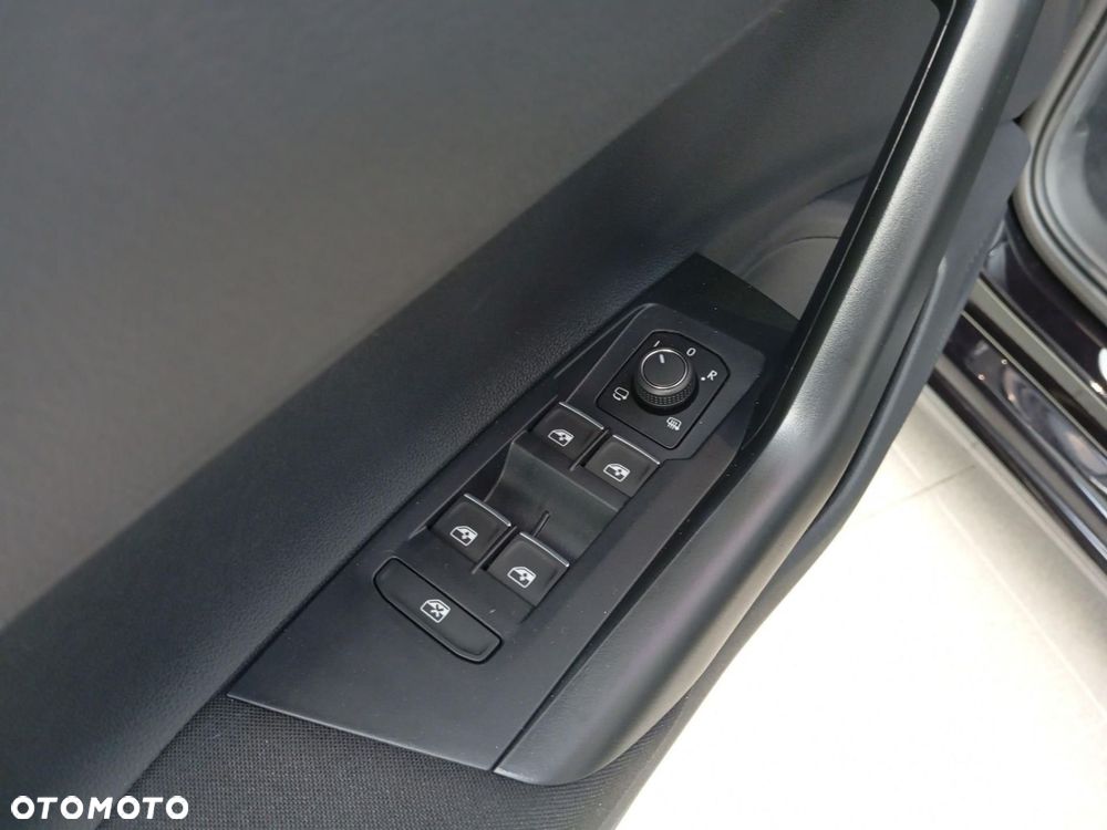 Volkswagen Polo 1.0 TSI Edition 50 DSG - 23