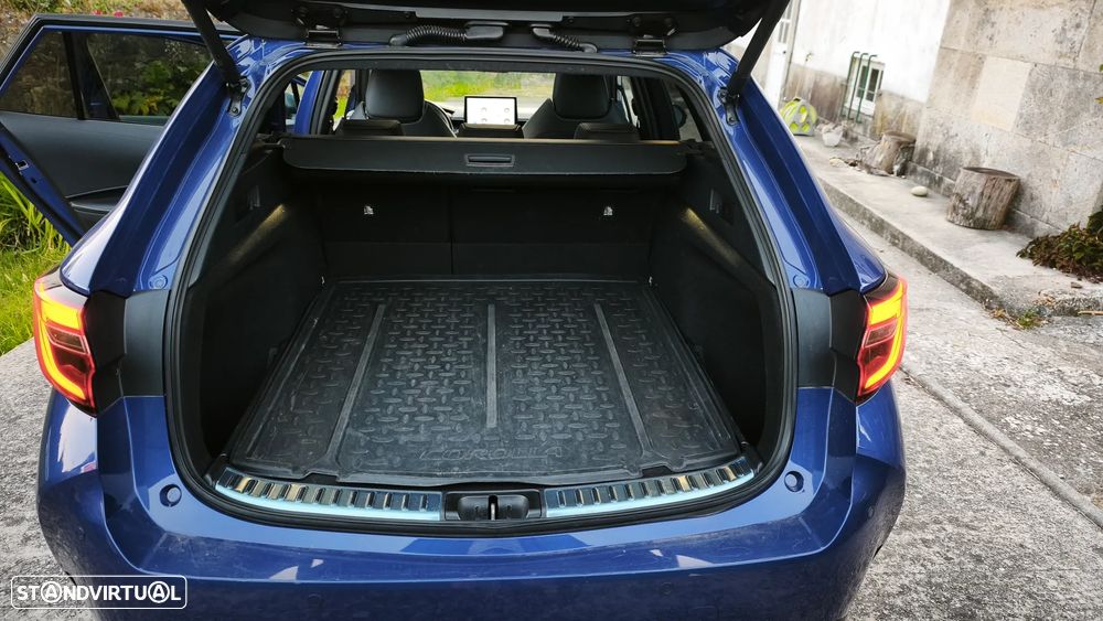 Toyota Corolla Touring Sports 1.8 Hybrid Exclusive - 11