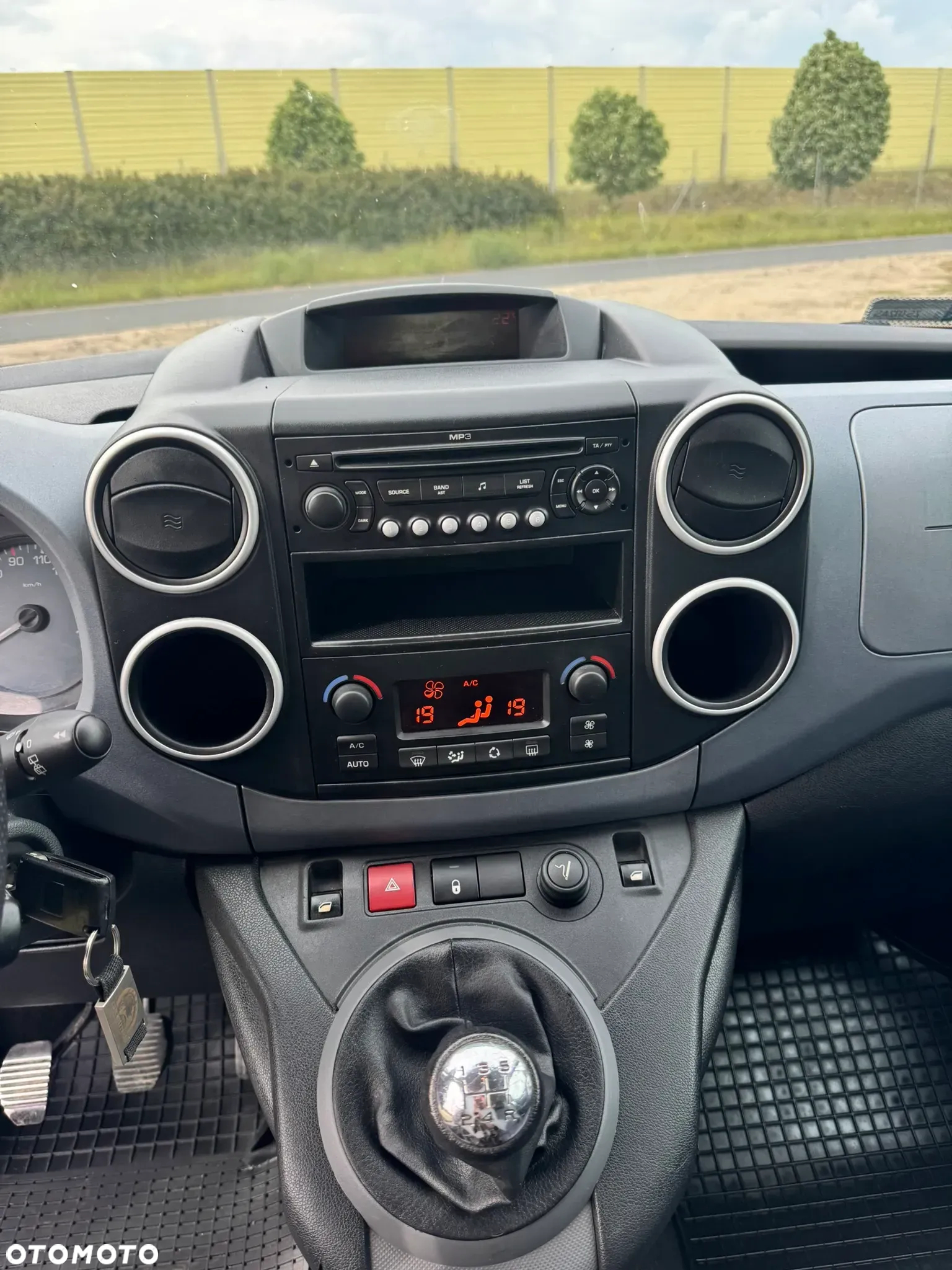 Citroën Berlingo II 1.6 HDi Multispace - 18