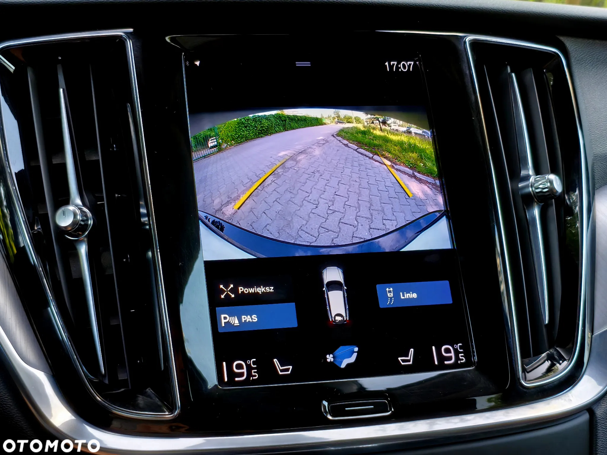 Volvo V60 B4 D Geartronic Momentum Pro - 11