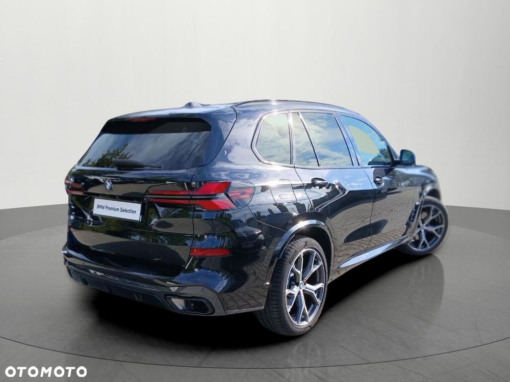 BMW X5 2023 photo 2