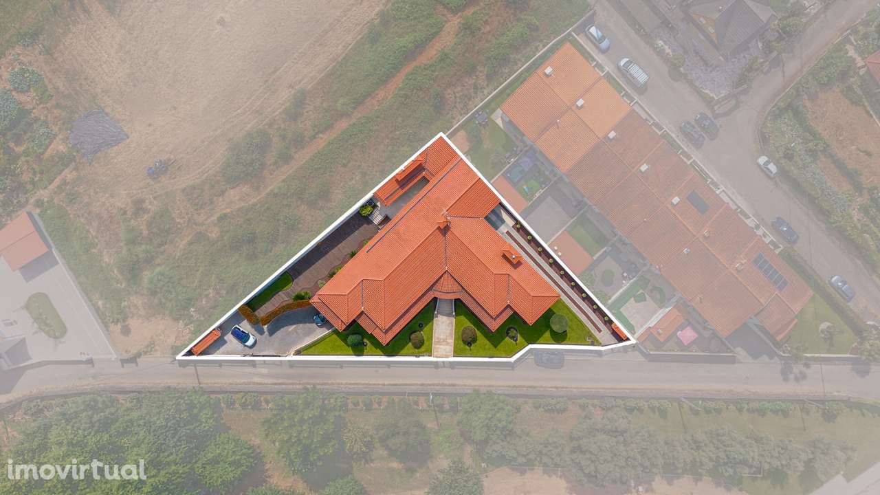 Moradia de Luxo Independente | Braga – Barcelos - Grande imagem: 2/24