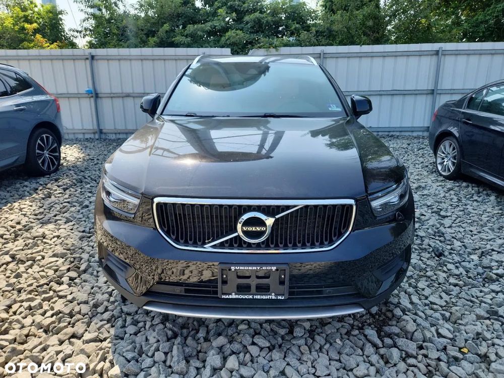 Volvo XC 40 T5 AWD Momentum - 5