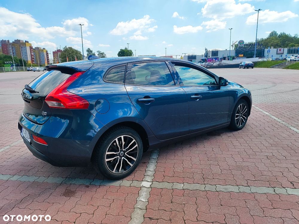 Volvo V40 D2 Momentum - 5
