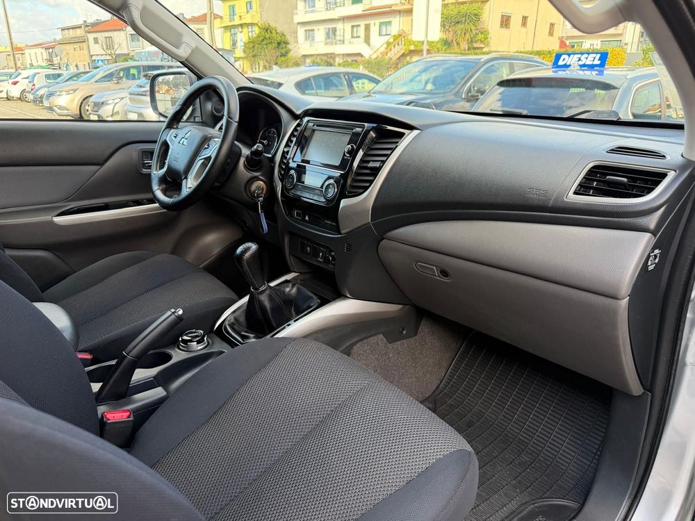 Mitsubishi L200 2.4 DI-D CD Sportbox Strakar 4WD - 15