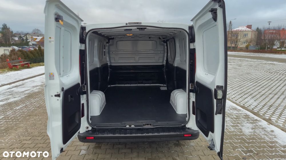 Opel VIVARO - 24