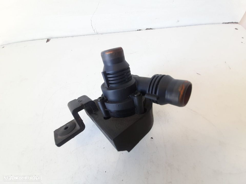 MOTOR BOMBA CIRCULAÇÃO ÁGUA ORIGINAL 6922647 7366592 50018904 BMW SERIE 5 E60 530D E61 - 4