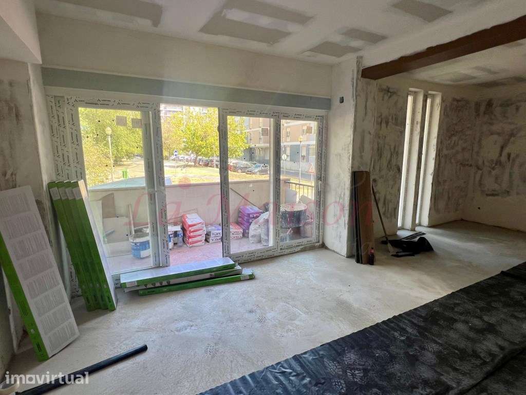 Apartamento T4 em remodelação nos Olivais - Grande imagem: 5/16