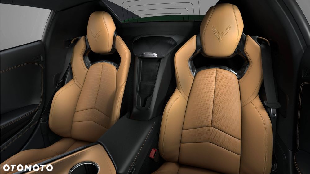 Chevrolet Corvette - 17