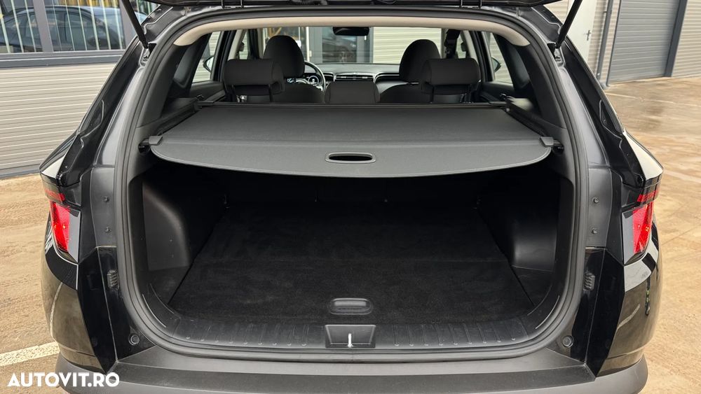 Hyundai Tucson 1.6 CRDi 48V-Hybrid 2WD DCT Select - 26