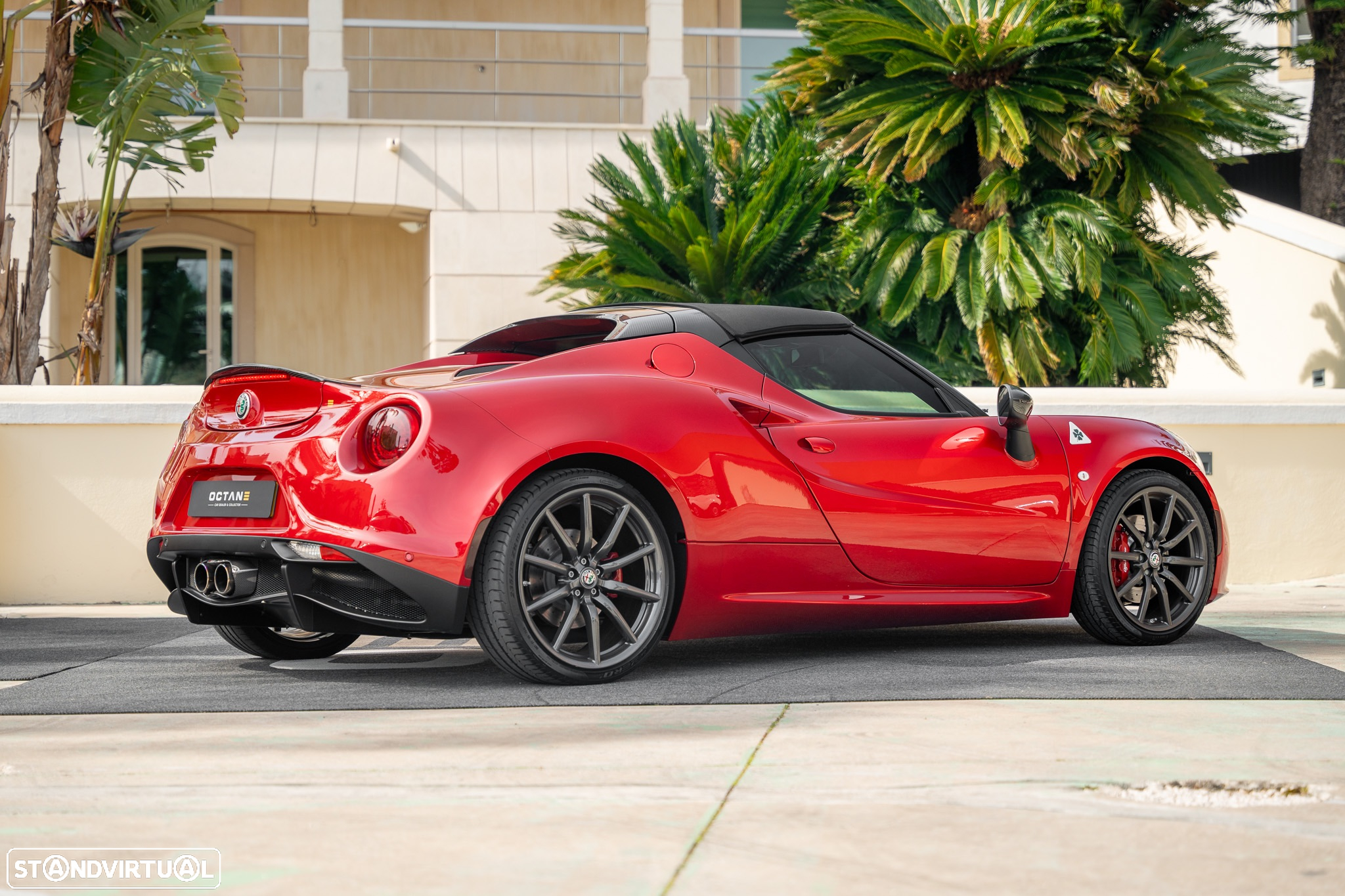 Alfa Romeo 4C Spider 1750 TBi - 5